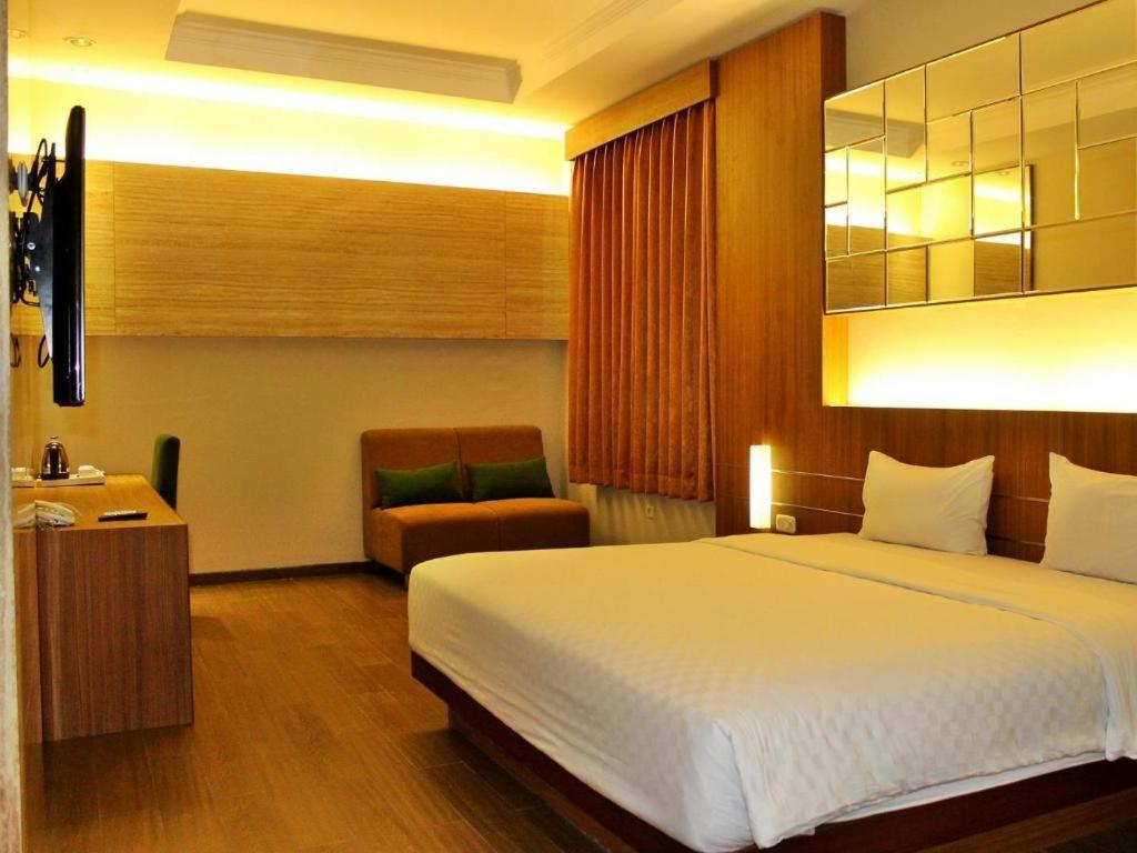 Lotus Hotel סובאנג מראה חיצוני תמונה
