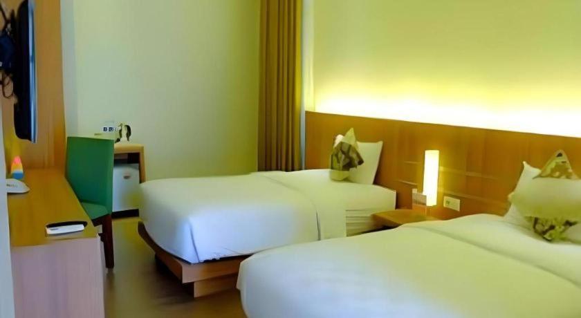 Lotus Hotel סובאנג מראה חיצוני תמונה