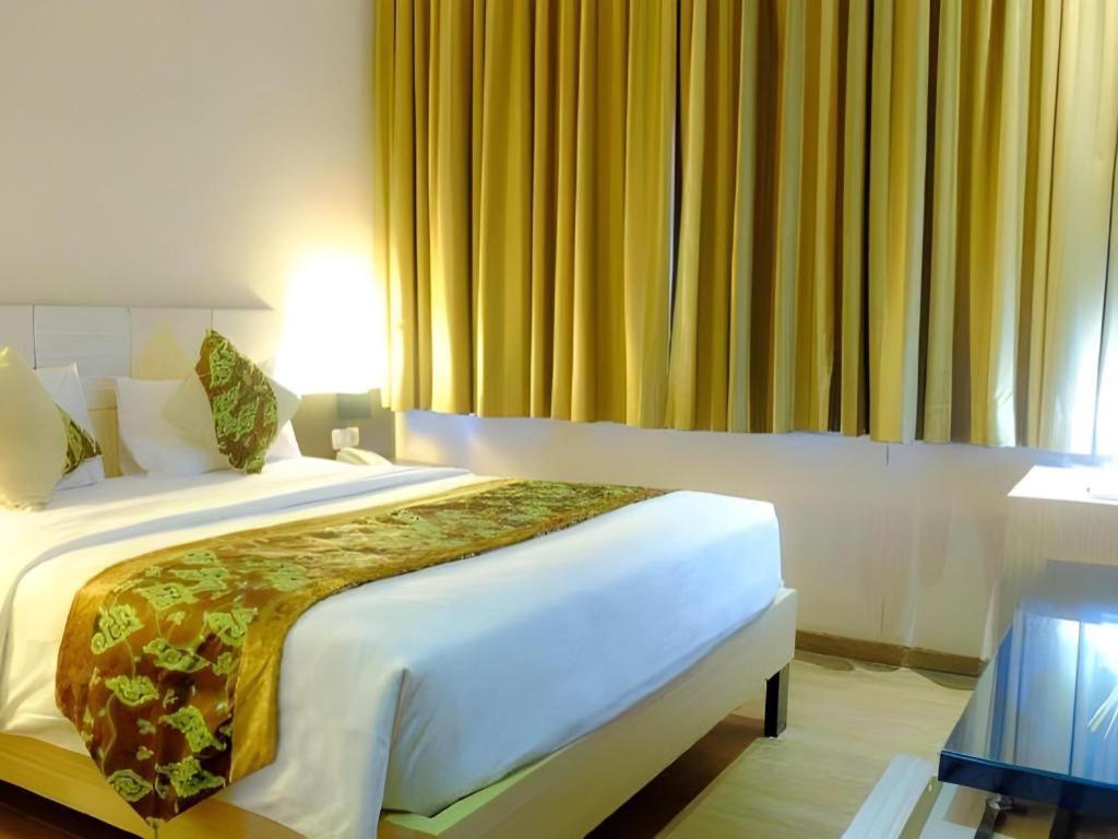 Lotus Hotel סובאנג מראה חיצוני תמונה