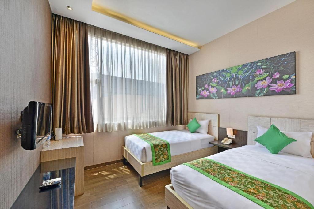 Lotus Hotel סובאנג מראה חיצוני תמונה